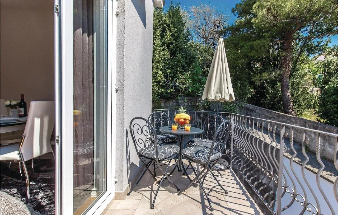 Gorgeous Apartment In Crikvenica With Wifi